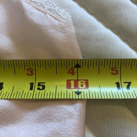 Pollinaise/ vintage/ short nightie/ size s/ light pink with rose embellishments - Picture 5 of 7